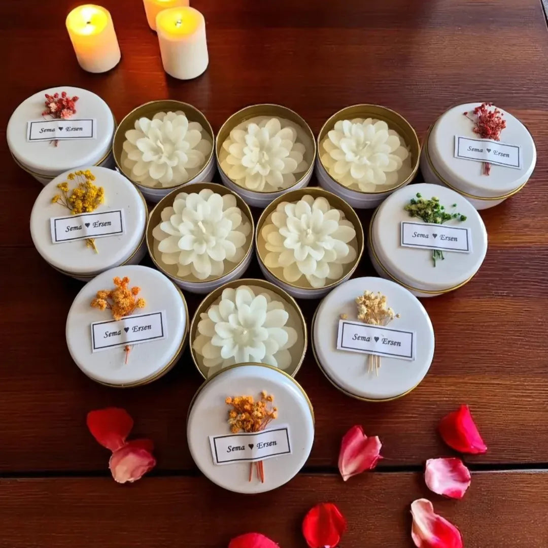Kişiselleştirilebilir Beyaz Teneke Kutulu Lotus Mum Hediyelik